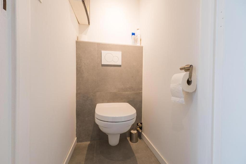 Luxury Apartment With Free Parking ออสเทนด์ ภายนอก รูปภาพ